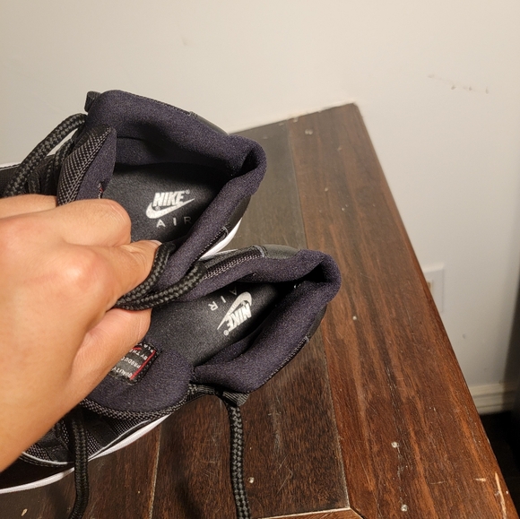 Jordan 11 - Picture 9 of 9